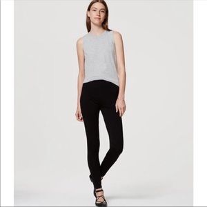 NWT Black LOFT pull on skinny career pants